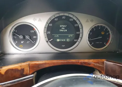 2010 Mercedes-Benz Glk 350 4Matic z USA, uszkodzony, nr VIN WDCGG8HB4AF404457